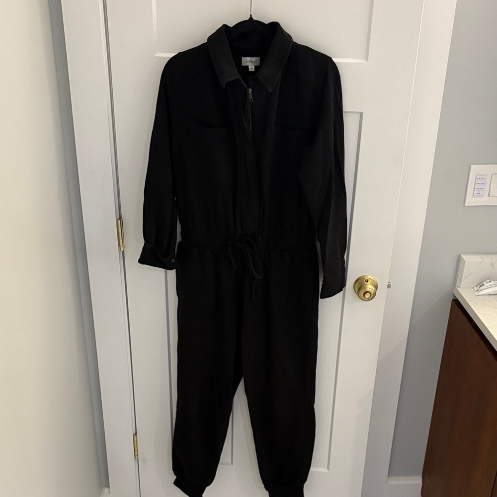 Evereve Black Collared Jumpsuit